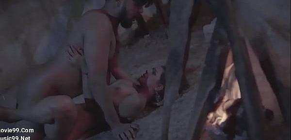 Hot Beautiful Babe Jyoti Has sex with lover near bonfire - A Sexy XXX Indian Full Movie Delight !!!!!